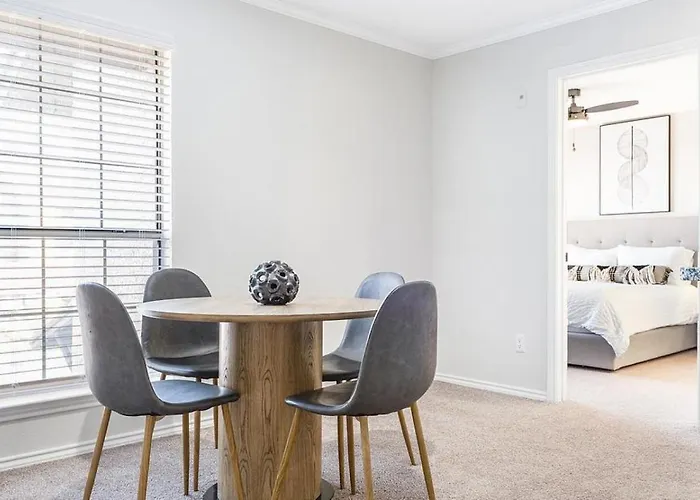 Landing Modern With Amazing Amenities Appartement
